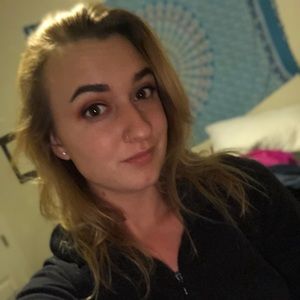 Meet your Posher, Cchristina